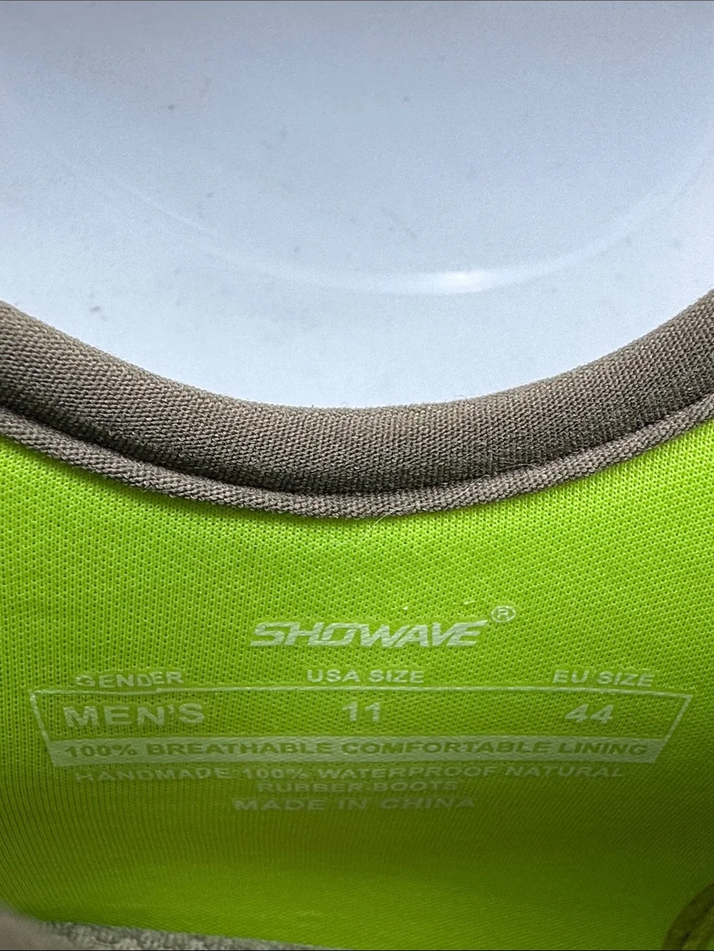 Showave Men's Camo Slip On Rain & Snow Boots Size 11 Green Black NEW